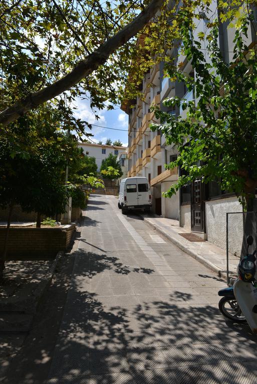 Mideia Hotel Livadiá Kültér fotó