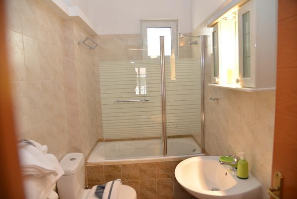 Mideia Hotel Livadiá Kültér fotó