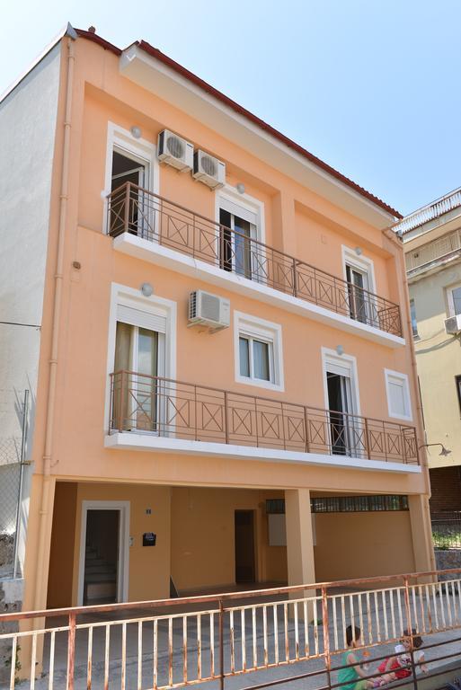 Mideia Hotel Livadiá Kültér fotó